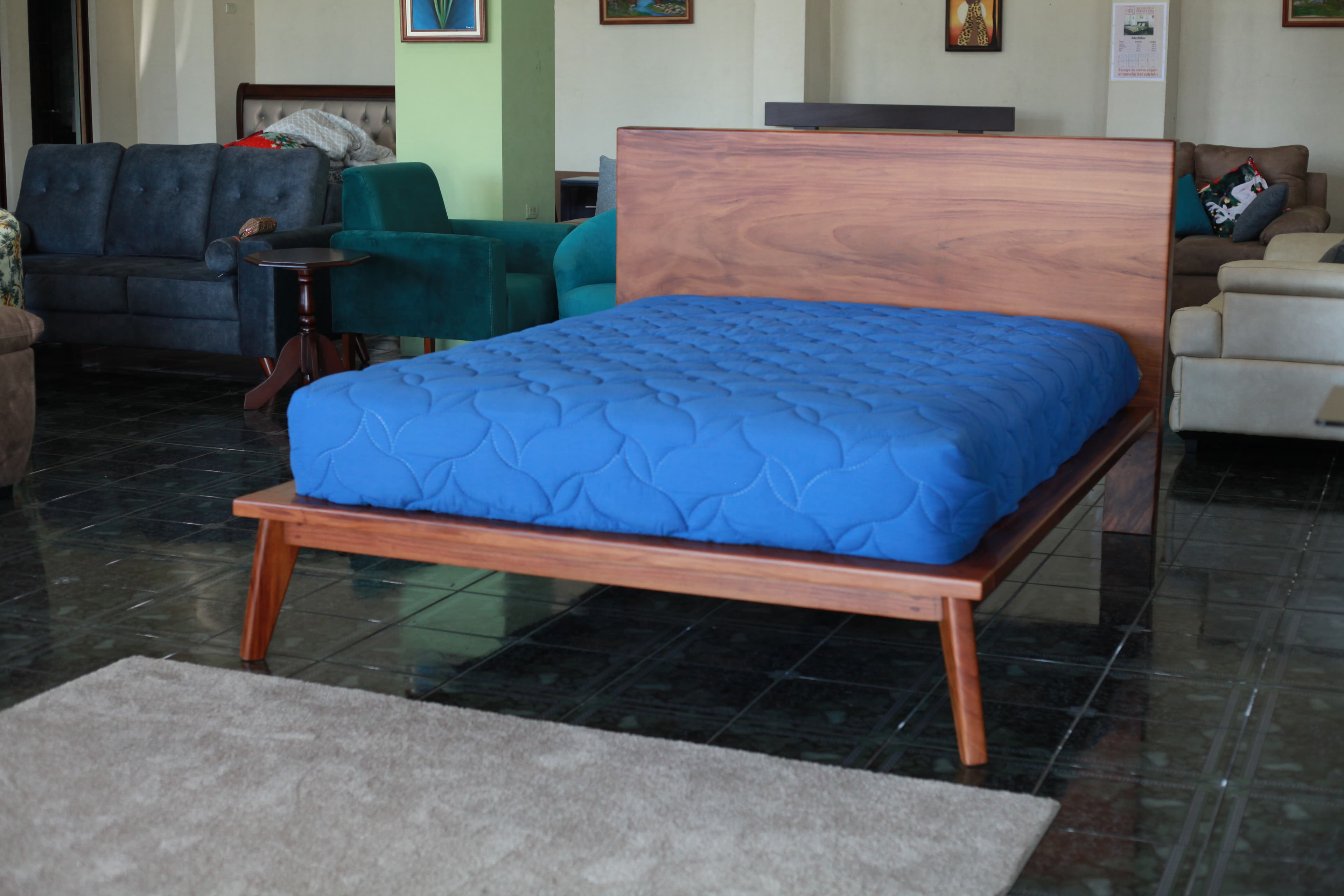 cm 50 cama ozaka
